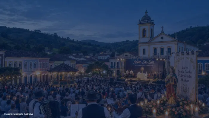 Praça do centro histórico de São Luiz do Paraitinga durante celebração religiosa, imagem meramente ilustrativa